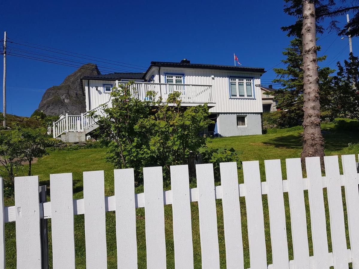 Knut Ellingsen Villa Reine Eksteriør billede